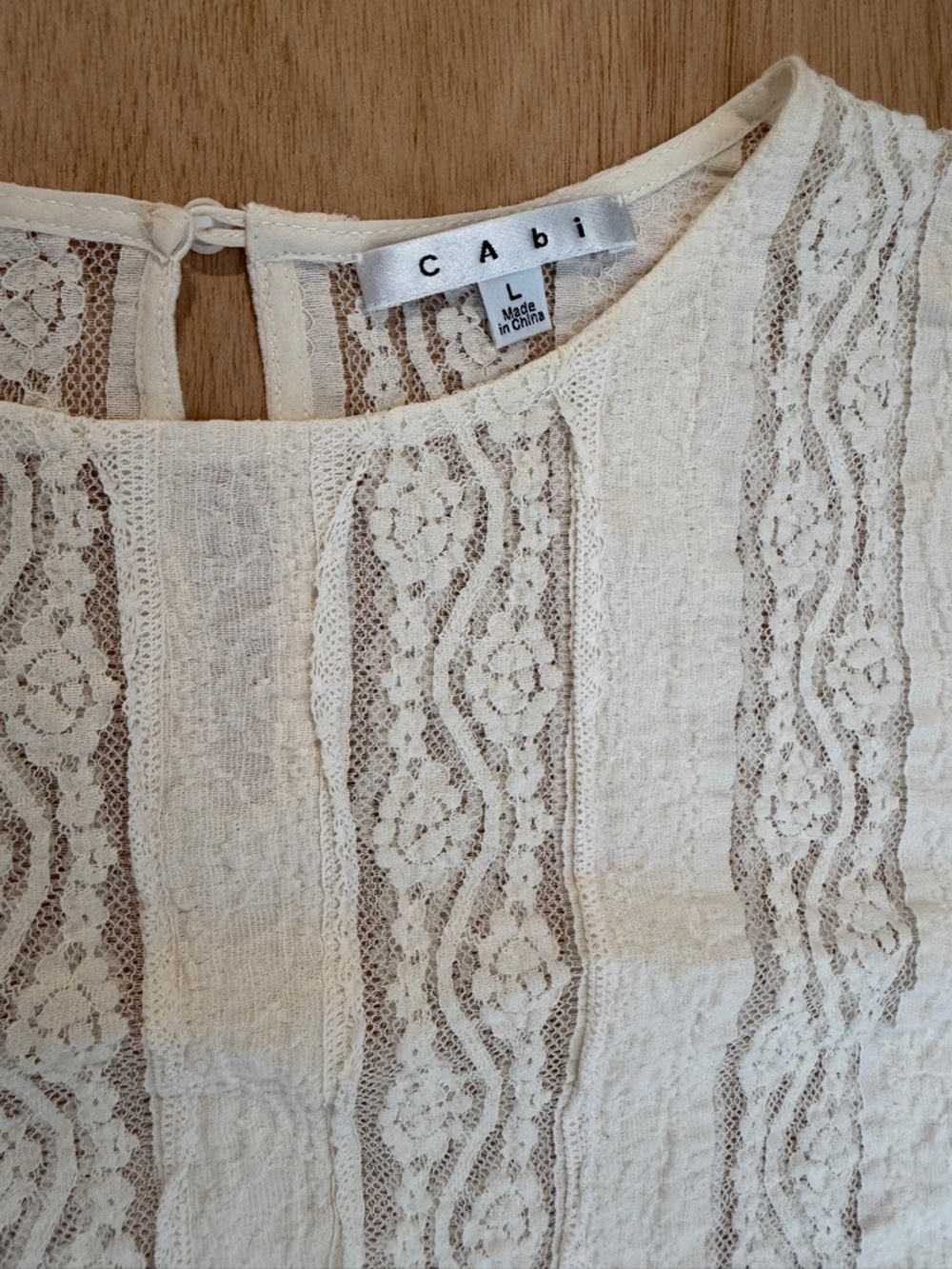 CAbi #260 Stretch Ecru Lace Short Sleeve Top Women’s L Coquette Semi-Sheer Boho - Picture 4 of 11